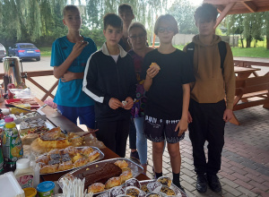 Wolontariusze podczas akcji honorowego krwiodawstwa