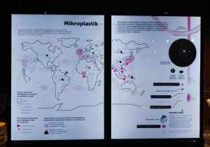 Mikroplastik - na wystawie czasowej w Centrum Mikołaja Kopernika w Warszawie, którą 20 maja zwiedzali uczniowie klas siódmych