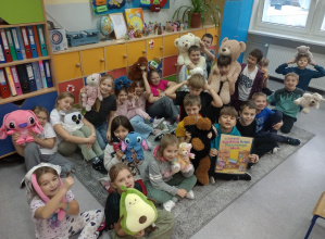 Dni pełne ciepła, zabawy i pozytywnej energii w klasie 3b