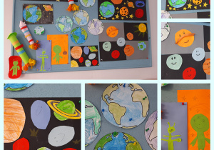 Galeria prac uczniów zatytułowana „W kosmosie”. Na tablicy korkowej zaprezentowano prace uczniów, na których są kolorowanki kuli ziemskiej, wycinanki Układu Słonecznego, zielone ludki oraz rakiety kosmiczne.